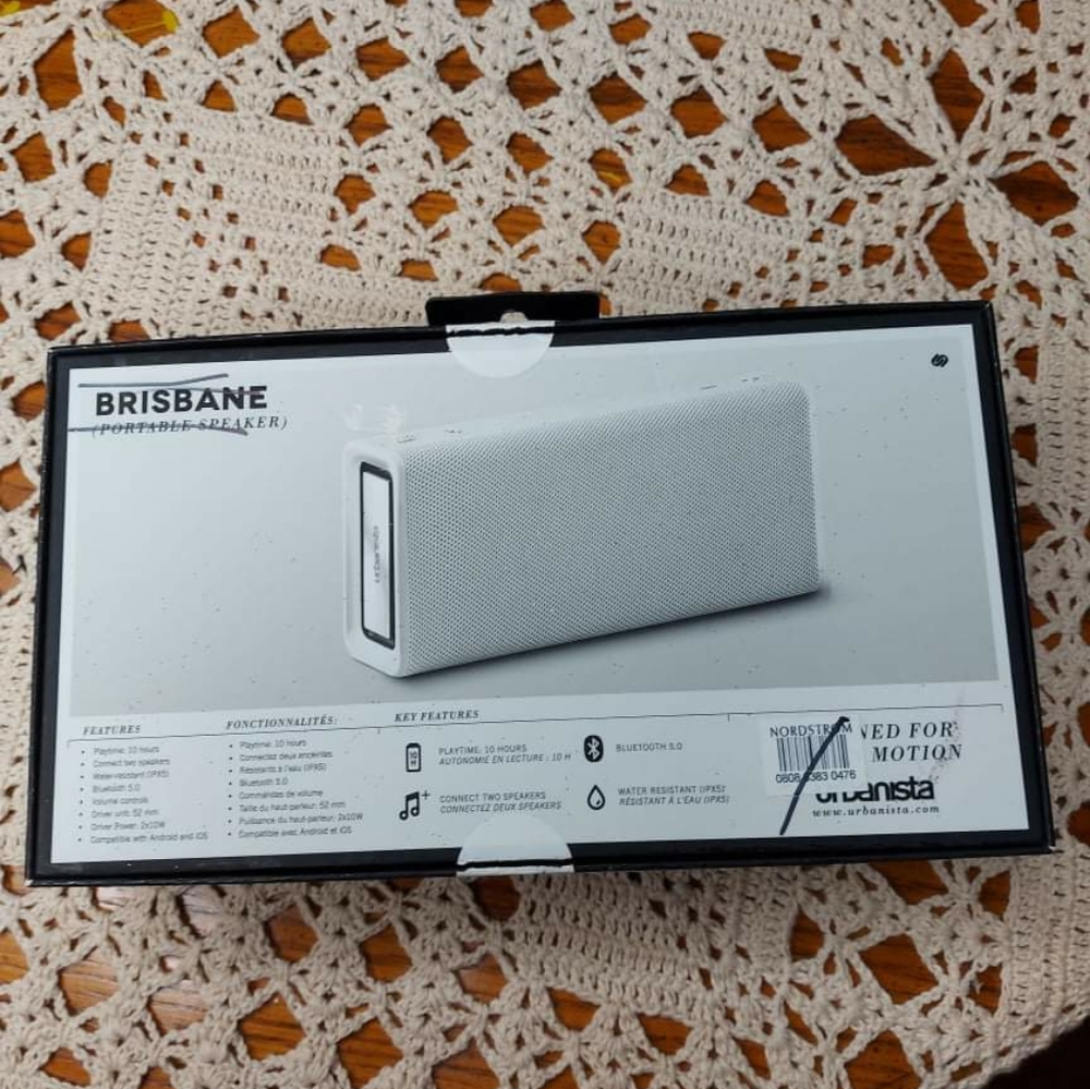 Urbanista Brisbane portable speaker new